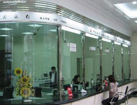 點(diǎn)擊查看詳細(xì)信息<br>標(biāo)題：防彈玻璃 閱讀次數(shù)：2845